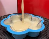 A picture of step 6 of Giant kinder joy.