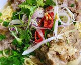 Hình bước làm 3 của món Mì Trứng Sườn Bò