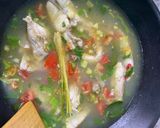 Foto langkah ke 5 dari resep Sup ikan kakap simple dan mudah😬.