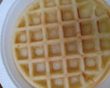 Foto langkah ke 3 dari resep Crispy waffle.