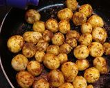 A picture of step 4 of Dry Spicy Baby Potatoes.