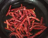 Foto del paso 2 de la receta: Salsa Macha del Marido