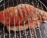 Foto del paso 2 de la receta: Pechuga pollo para ensalada o bocata. LG Smart Inverter