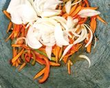 Foto del paso 4 de la receta: Spaghettis al wok