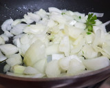Foto del paso 3 de la receta: Tortilla sencilla de perejil