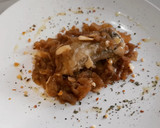 Foto del paso 7 de la receta: Bacalao encebollado al Oporto con almendras