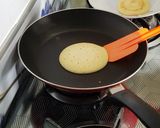 Foto langkah ke 3 dari resep Pancake tanpa baking powder atau baking soda.