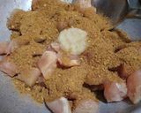 A picture of step 2 of Chicken boneless kadahi.