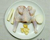 Hình bước làm 1 của món Gà Luộc Ăn Cùng Hẹ 닭백숙