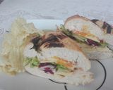 Foto del paso 3 de la receta: Tortas calientes de pollo rostizado