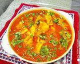 A picture of step 4 of Egg Omelette Curry.