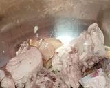 Foto langkah ke 1 dari resep Sup Ayam Halia (Malaysia).