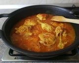 Foto del paso 4 de la receta: Pollo en salsa al curry y cúrcuma