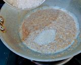 A picture of step 4 of Walnut Halwa.
