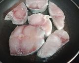 Hình bước làm 1 của món Cá kho rim