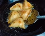 आलू समोसा (Aloo samosa recipe in hindi) रेसिपी चरण 6 फोटो