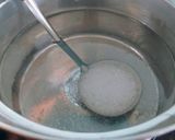 Hình bước làm 3 của món Chè HẠT SEN với long nhãn
