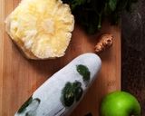 A picture of step 1 of Green detox smoothie.
