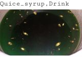 A picture of step 2 of Quice_syrup drink.
