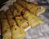 A picture of step 17 of Reshmi kabab Roll.