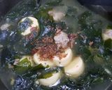 รูปขั้นตอนการทำที่ 7 ของ ต้มจืดสาหร่ายเต้าหู้หมูหมัก