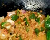 A picture of step 2 of Capsicum curry masala.