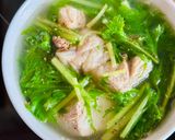 Hình bước làm 4 của món Sườn Heo Nấu Cải Xanh Đuôi Phụng
