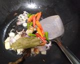 Foto langkah ke 2 dari resep Jangan lombok telur puyuh tahu tempe.
