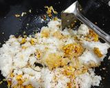 Foto langkah ke 3 dari resep Nasi goreng ayam.