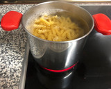 Foto del paso 2 de la receta: Hélices con salmón