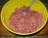Foto del paso 5 de la receta: Pan de carne con queso y cebolla