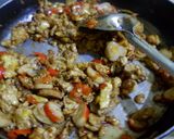 Foto langkah ke 4 dari resep Nasi Gila Seafood.