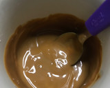 Foto del paso 3 de la receta: Postre fácil de banana con dulce de leche y queso crema!