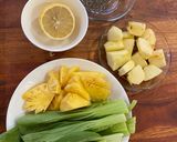 Foto langkah ke 1 dari resep Green Smoothies.
