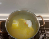 Foto del paso 3 de la receta: Sopita de pescado y arroz