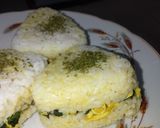 Foto langkah ke 4 dari resep Onigiri Ayam Suwir Kemangi.