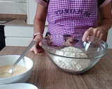 Foto del paso 1 de la receta: Galletas saladas de queso y fiambre de pollo