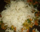 झटपट वेज फ्राइड राइस(jhatpat veg fried rice recipe in hindi) रेसिपी चरण 2 फोटो