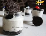 A picture of step 5 of Oreo Glass Cheesecake.