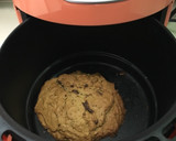 Foto del paso 5 de la receta: Galleta de chocolate en horno “air fryer “