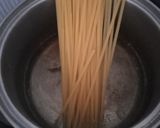 Foto langkah ke 1 dari resep Spaghetti seafood marinara.
