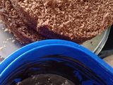 ચોકલેટ કેક (Chocolate Cake Recipe In Gujarati)
