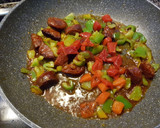Foto del paso 2 de la receta: Macarrones picantes a los cuatro quesos