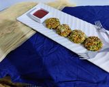 A picture of step 2 of Leftover Oats UpamaTikki.