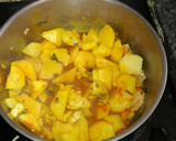 Foto del paso 4 de la receta: Estofado de pez espada, patatas y chirlas