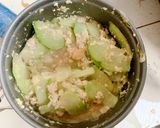 รูปขั้นตอนการทำที่ 2 ของ มะระหวานผัดไข่