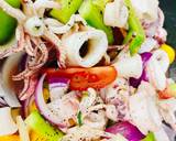 Hình bước làm 2 của món Mực Xào Thập Cẩm