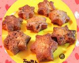 A picture of step 1 of Meethi tikiya/ meetha khasta/ meethi khajurein.