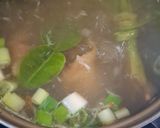 Foto langkah ke 4 dari resep Soto Ayam Segar.