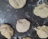 Foto langkah ke 3 dari resep Hotteok / Pancake Manis Ala Korea.